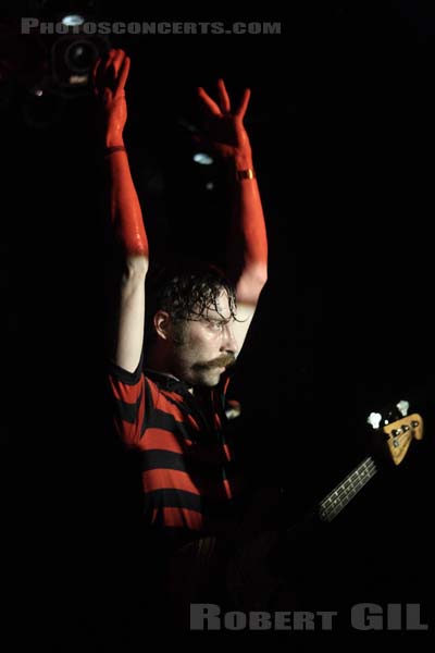 BLACK LIPS - 2008-04-11 - PARIS - La Maroquinerie - Jared Swilley